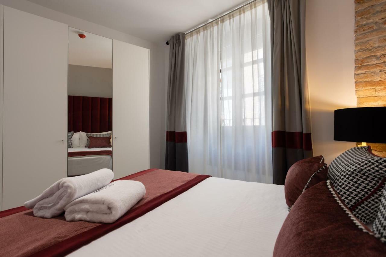 Bibo Suites Plaza Nueva Granada Dış mekan fotoğraf